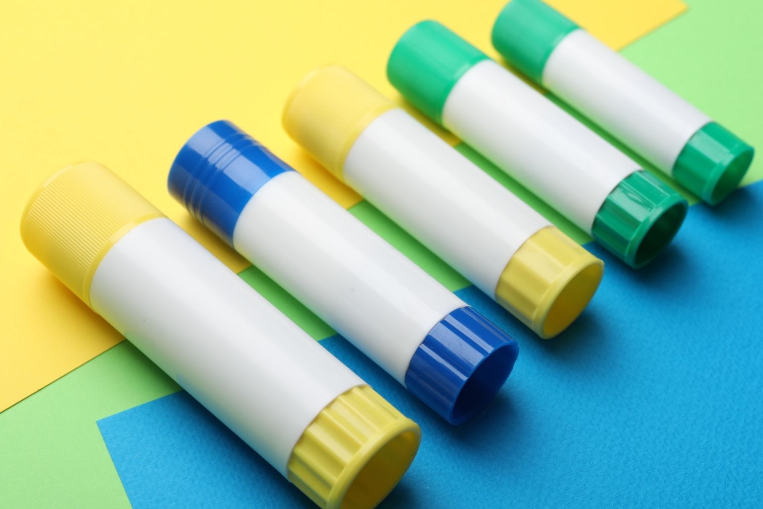 Colla a scuola e in ufficio: quando la stick è la scelta più furba - Loveoffice